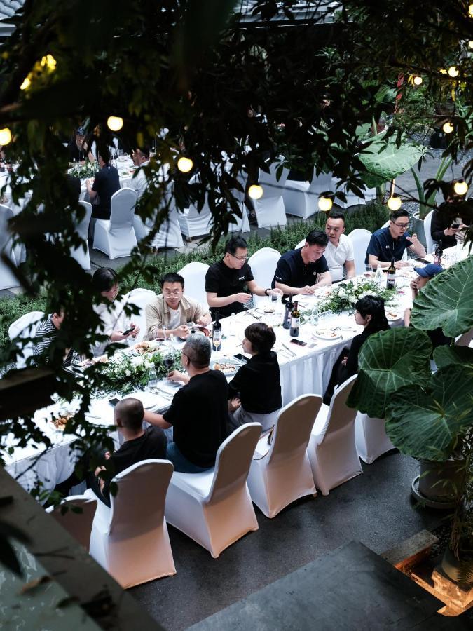 Wezo Hotel Kuanzhai Alley Chengdu-Breakfast Till 12Noon-Lv City Guide Recommended Hotel Luaran gambar